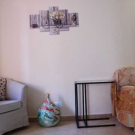 Casa Vacanze Elena Rometta Екстериор снимка
