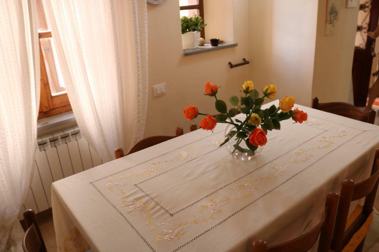 Casa Vacanze Elena Rometta Екстериор снимка